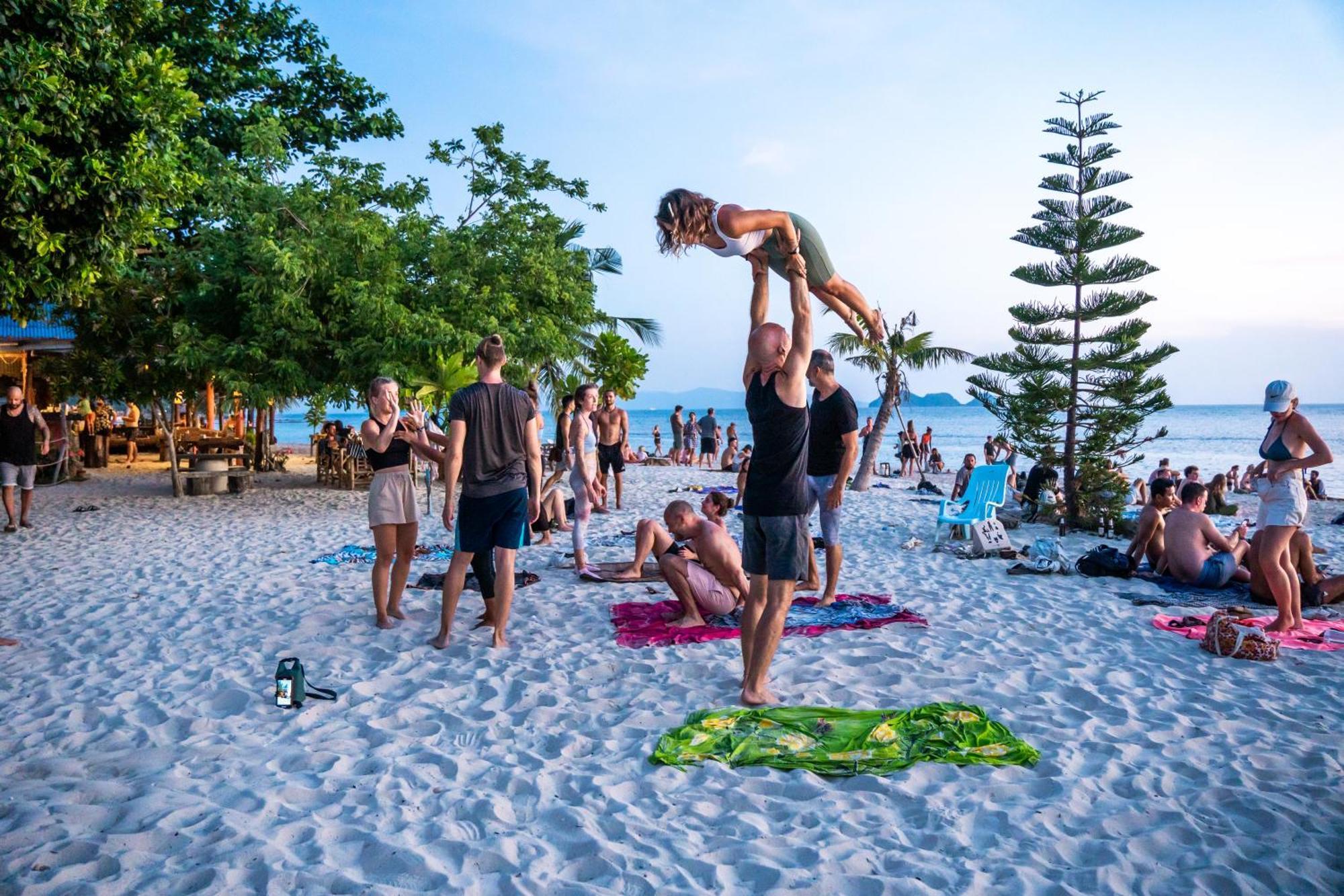 Bodega Koh Pha Ngan Beach Thongsala Exterior foto